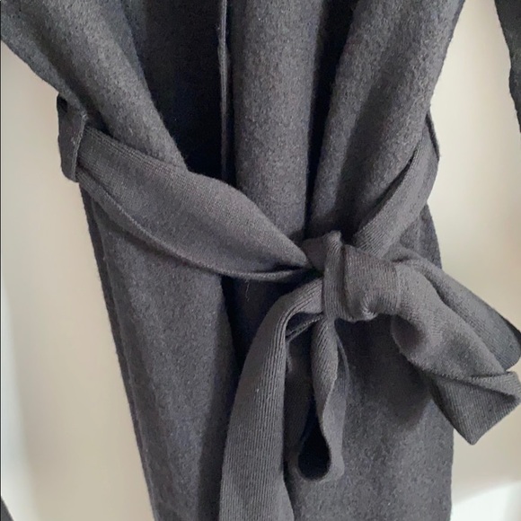 🥳SOLD🥳COS sweater - Picture 3 of 6